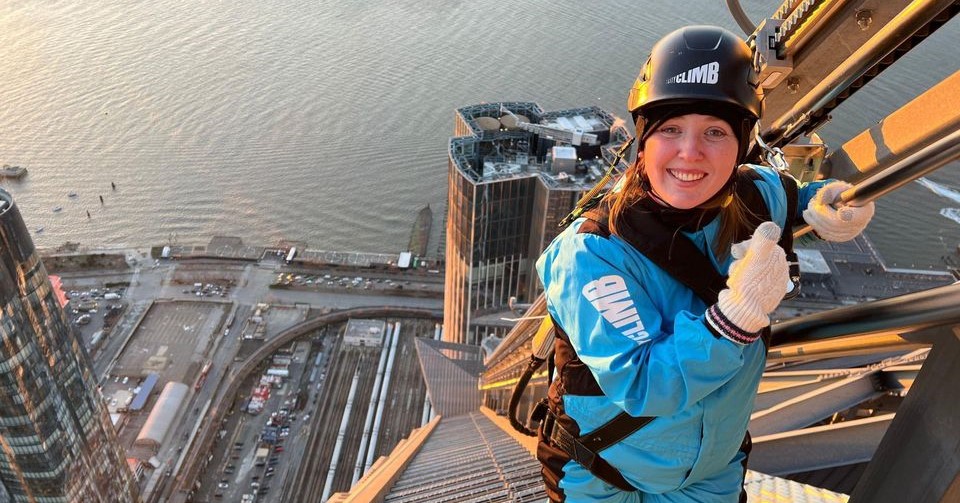 Doofblinde Lisa klom op wolkenkrabber in New York afbeelding nieuwsbericht Doofblinde Lisa klom op wolkenkrabber in New York afbeelding nieuwsbericht