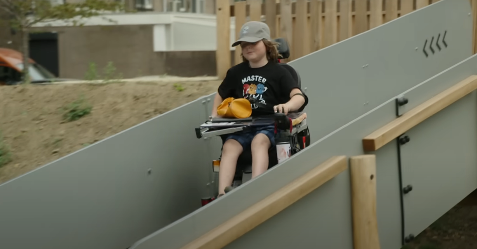 Eindhoven heeft eerste rolstoelglijbaan! afbeelding nieuwsbericht Eindhoven heeft eerste rolstoelglijbaan! afbeelding nieuwsbericht