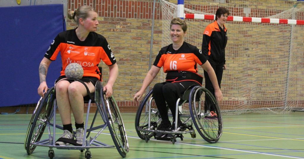 Nederlands rolstoelhandbalteam geeft demonstratiewedstrijd in Stadskanaal afbeelding nieuwsbericht Nederlands rolstoelhandbalteam geeft demonstratiewedstrijd in Stadskanaal afbeelding nieuwsbericht
