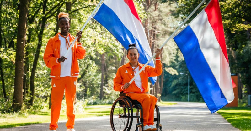 Carina en Daniel dragen de Nederlandse vlag in Parijs! afbeelding nieuwsbericht