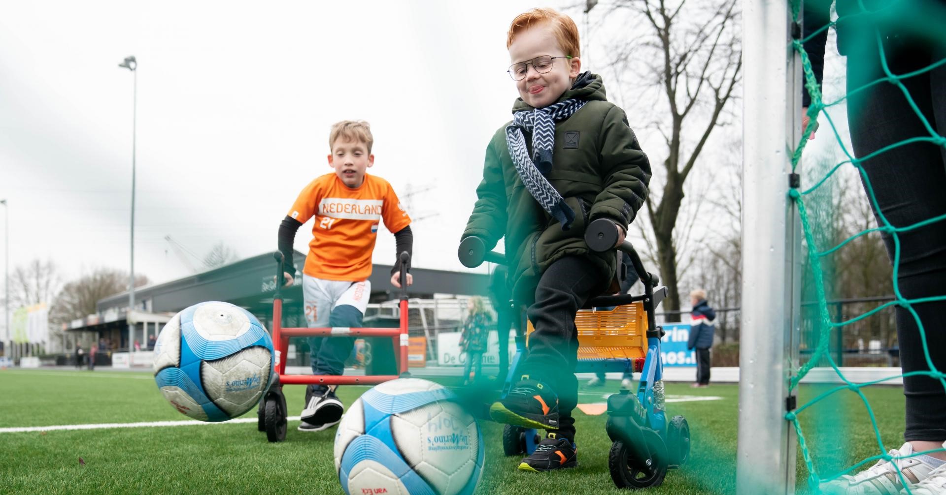 Frame-voetballers warm onthaald bij De Merino’s afbeelding nieuwsbericht Frame-voetballers warm onthaald bij De Merino’s afbeelding nieuwsbericht