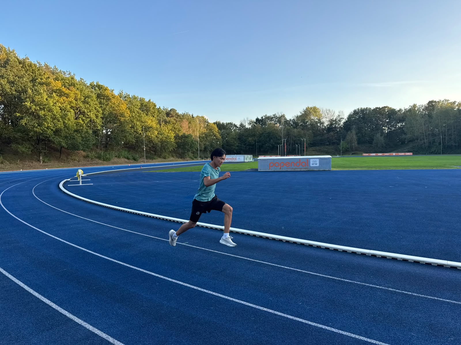 Van tafeltennistalent naar sprinter: Yiming Gores gaat voor een nieuwe uitdaging