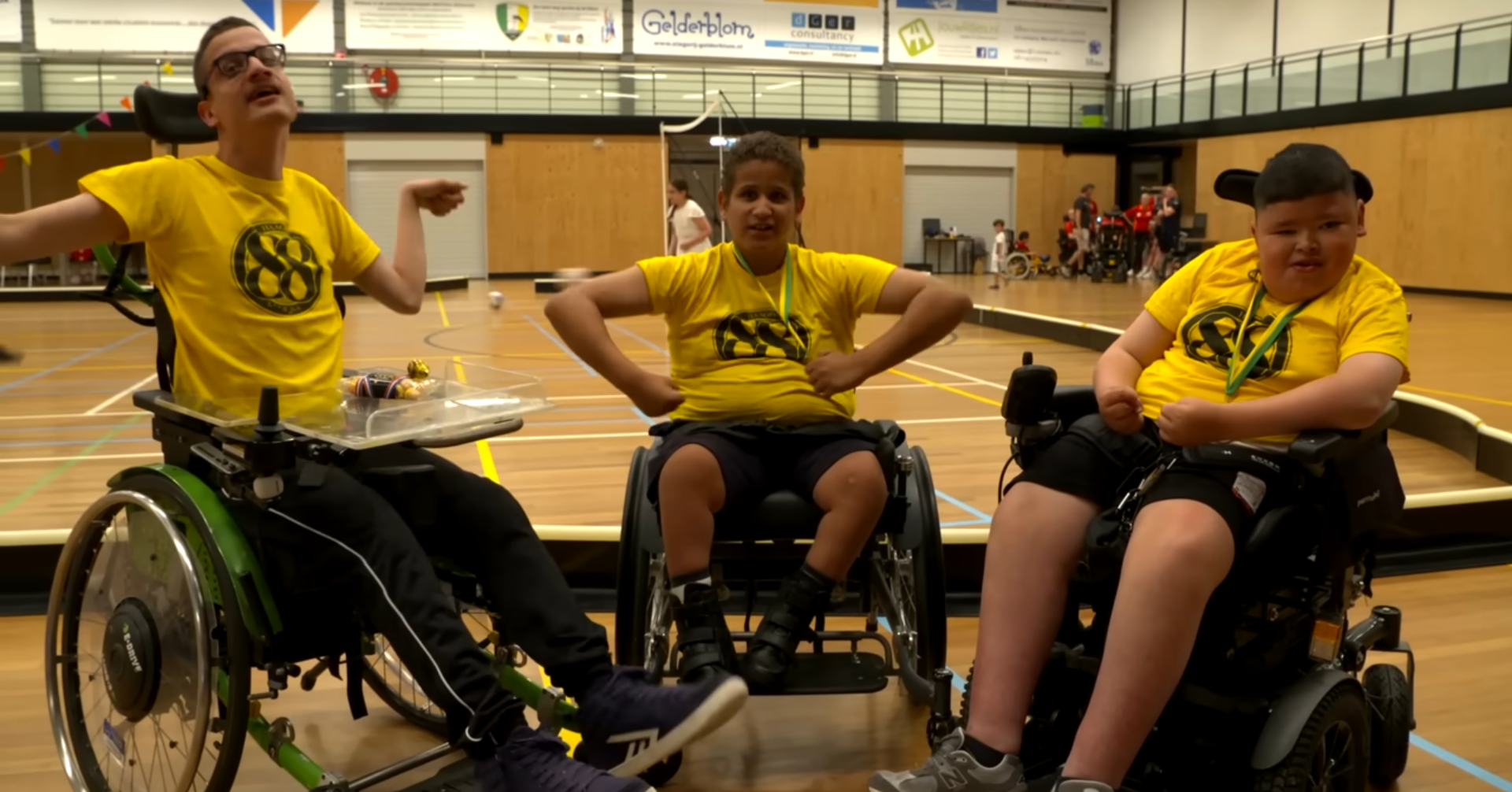 Nieuwe vrienden maken met elektrisch rolstoelvoetbal! afbeelding nieuwsbericht Nieuwe vrienden maken met elektrisch rolstoelvoetbal! afbeelding nieuwsbericht