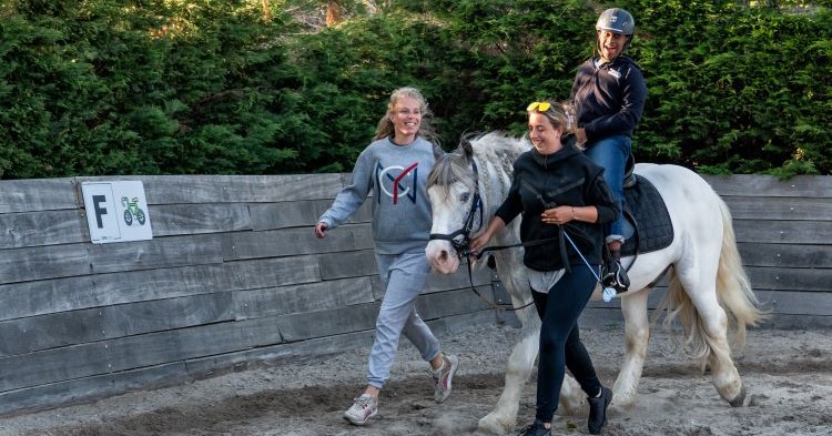 Amsterdamse Pluim nieuws: visitatiebezoek bij PWA Manege afbeelding nieuwsbericht Amsterdamse Pluim nieuws: visitatiebezoek bij PWA Manege afbeelding nieuwsbericht