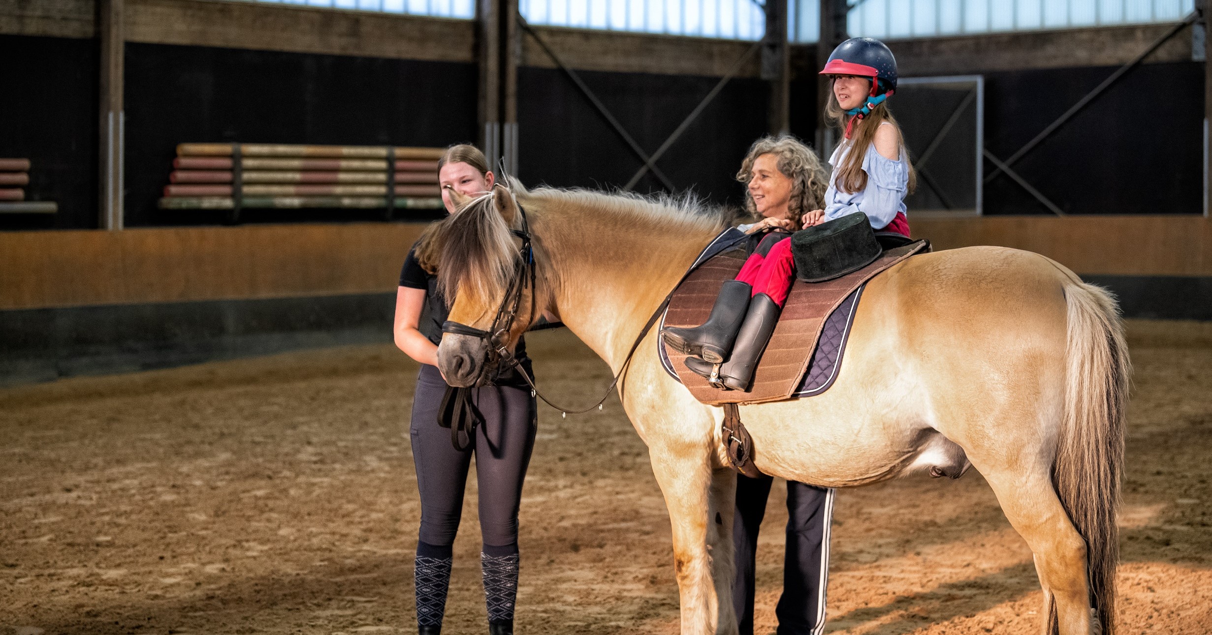 "Zo trainen er circa 100 ruiters met een beperking per week" - Een bezoek aan de PWA Manege afbeelding nieuwsbericht "Zo trainen er circa 100 ruiters met een beperking per week" - Een bezoek aan de PWA Manege afbeelding nieuwsbericht