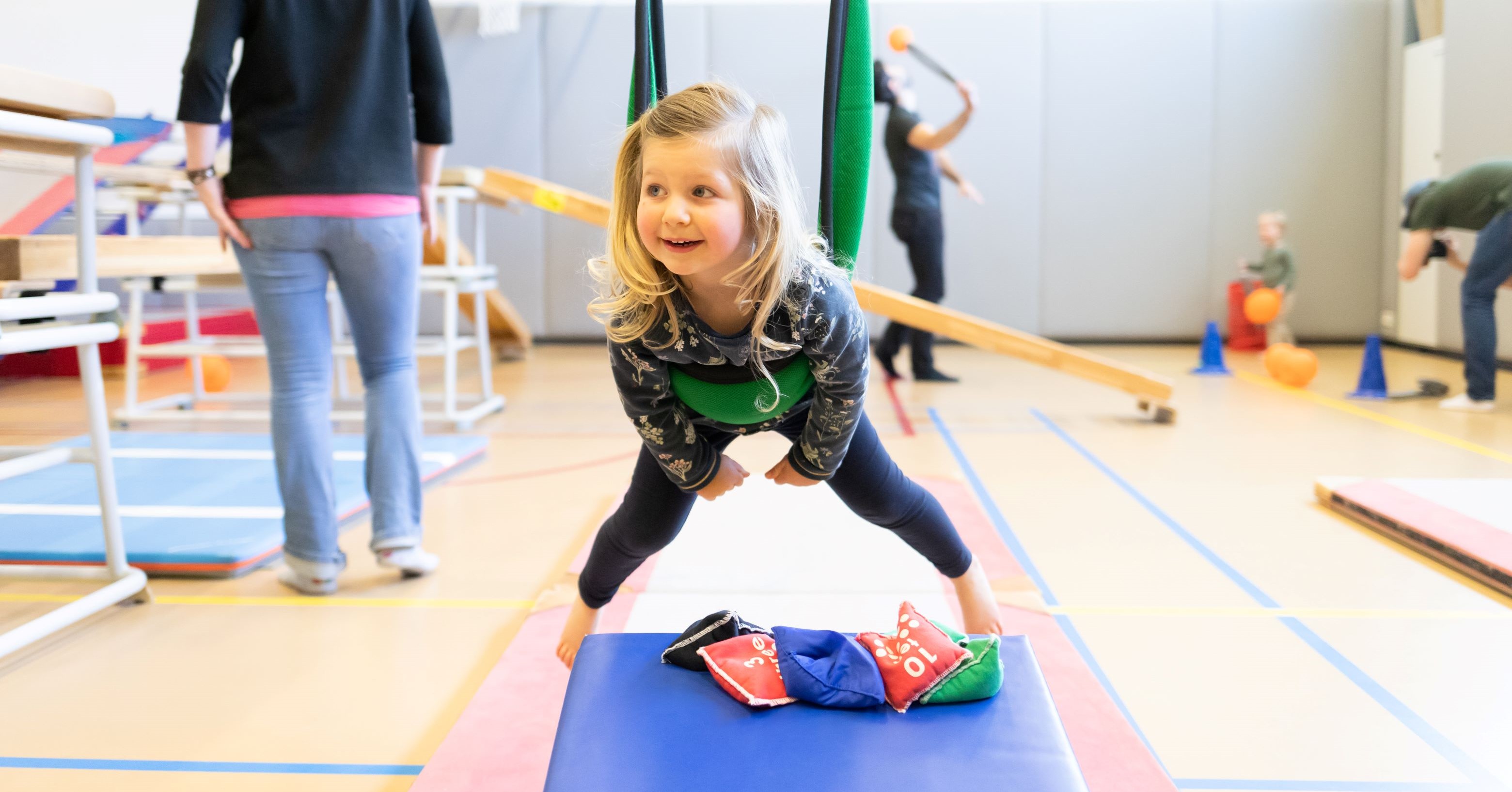Dreumes, peuter en kleuter met beperking kunnen samen met ouder bewegen bij Aapjeskooi! afbeelding nieuwsbericht Dreumes, peuter en kleuter met beperking kunnen samen met ouder bewegen bij Aapjeskooi! afbeelding nieuwsbericht